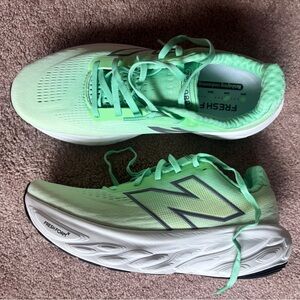 New Balance Women's 1080 Fresh Foam X v14